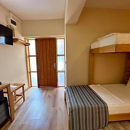 Hotel Konagi *